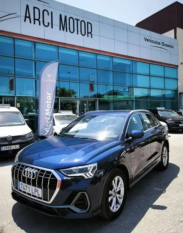 Usado Audi Q3 S-Line 150 CV (110 kW) 2021 Azul SUV