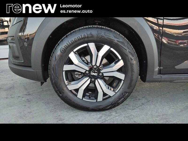 Usado Dacia Sandero Expression 100 CV (73 kW) 2023 Negro Berlina