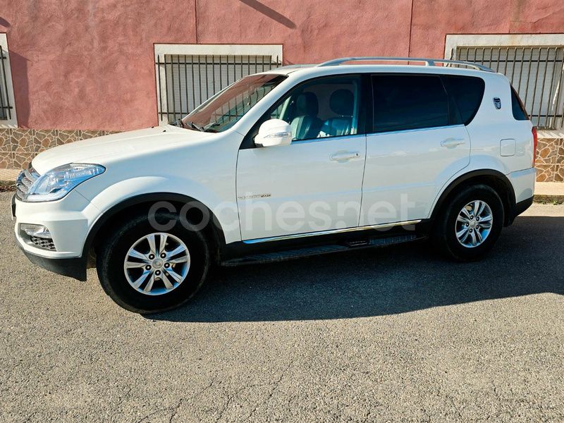Blanco Usado 2014 Ssangyong Rexton Premium Plus SUV | 12.000 € (Buen precio) - Imagen 1/4