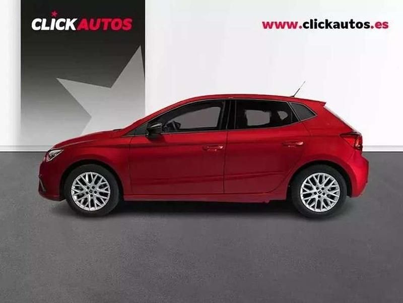 Usado Seat Ibiza FR 116 CV (85 kW) 2025 Rojo Utilitario