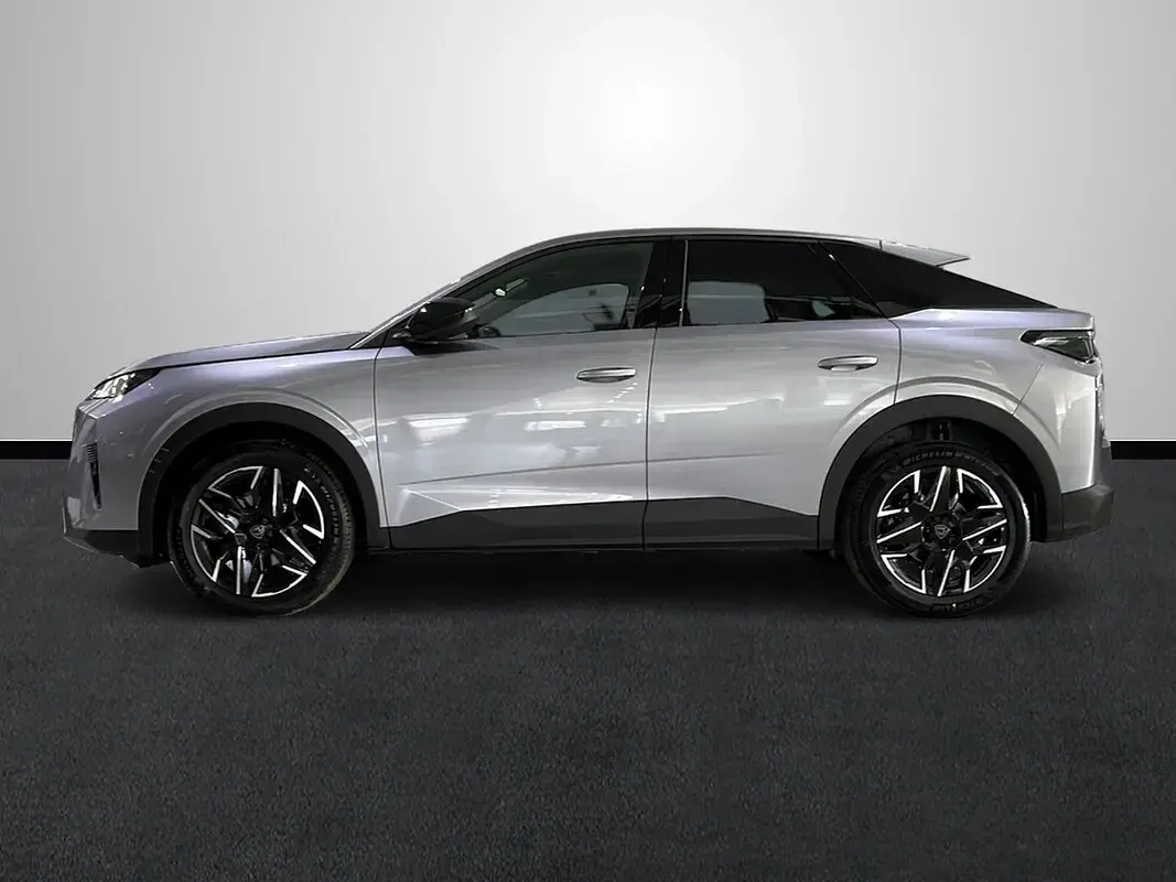Usado Peugeot 3008 Allure 194 CV (142 kW) 2024 Gris SUV