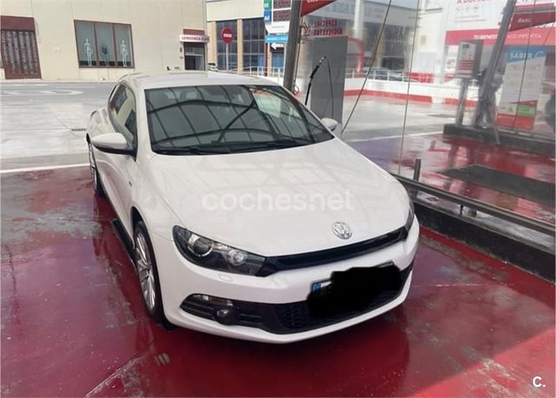 Usado VW Scirocco 122 CV (89 kW) 2014 Blanco Coupe
