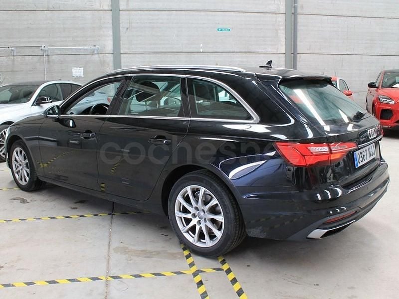 Usado Audi A4 Advanced Plus 163 CV (119 kW) 2020 Negro Familiar