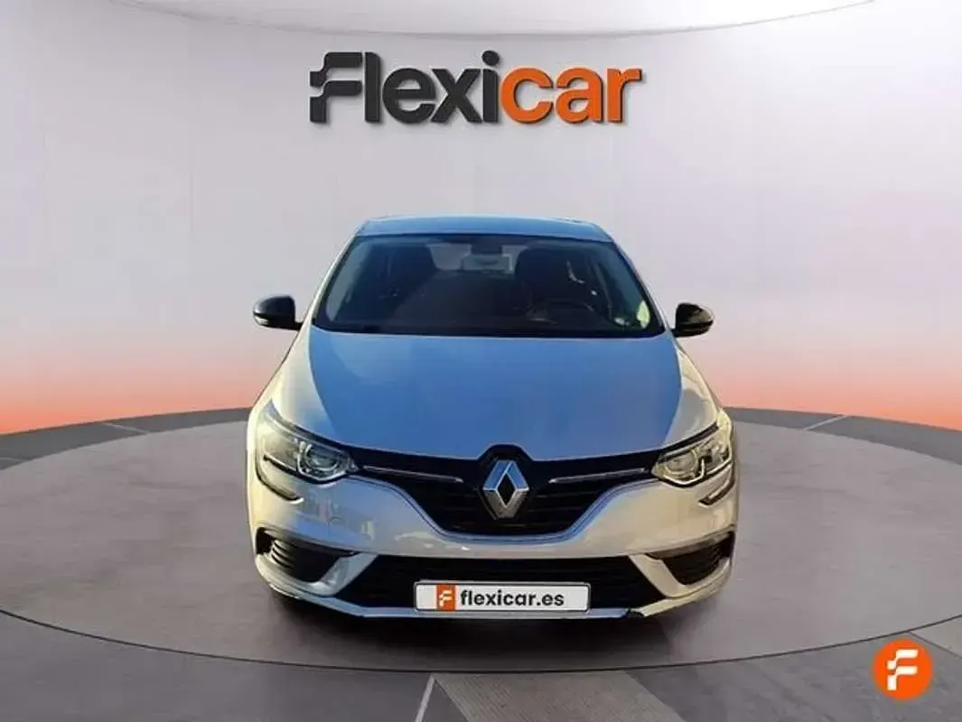 Usado Renault Mégane LIMITED 140 CV (102 kW) 2020 Gris Utilitario