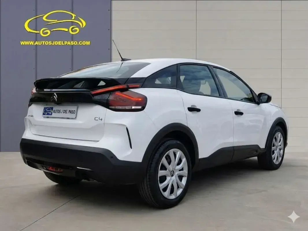 Usado Citroën C4 Live 101 CV (74 kW) 2022 Blanco Utilitario