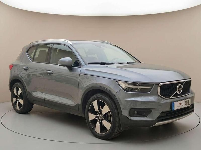 Usado Volvo XC40 190 CV (139 kW) 2018 Gris SUV