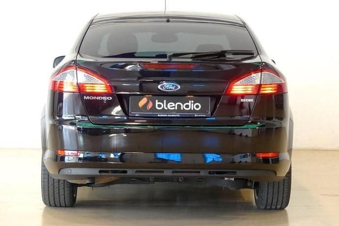 Usado Ford Mondeo Trend 145 CV (106 kW) 2007