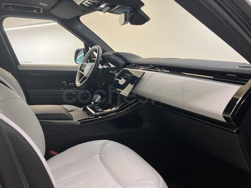 Usado Land Rover Range Rover Sport SE Dynamic 300 CV (220 kW) 2025 Negro SUV