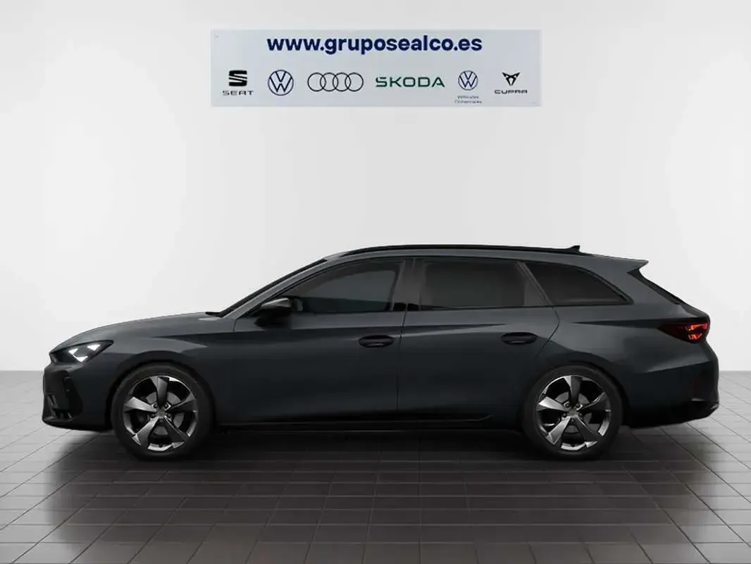 Nuevo Cupra Leon 150 CV (110 kW) 2026 Gris Familiar