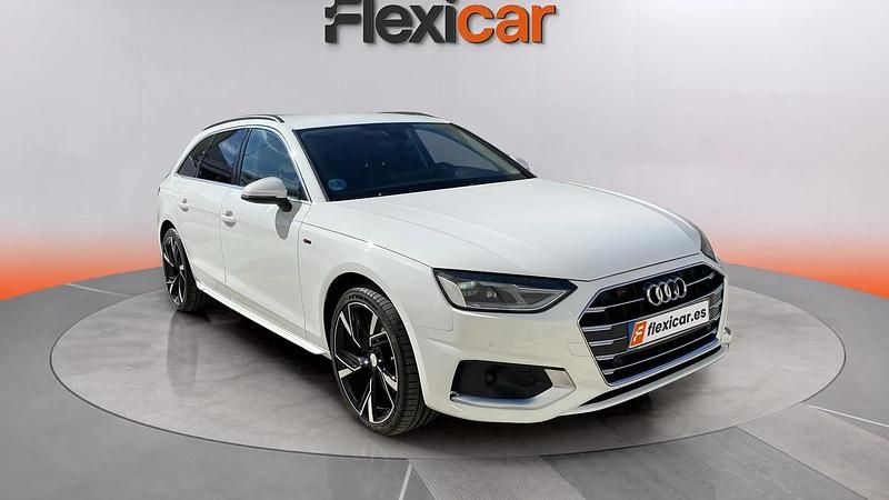 Usado Audi A4 Advanced Plus 136 CV (100 kW) 2021 Blanco Familiar