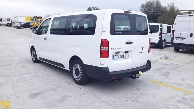 Begagnad Peugeot Traveller Allure 122 HK (89 kW) 2020 Vit Minibuss