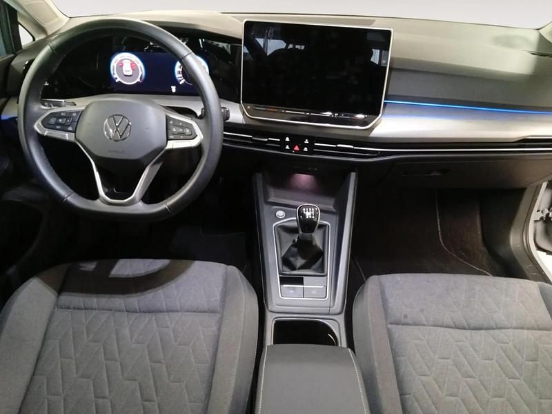 Usado VW Golf VIII 115 CV (84 kW) 2025 Gris/plata