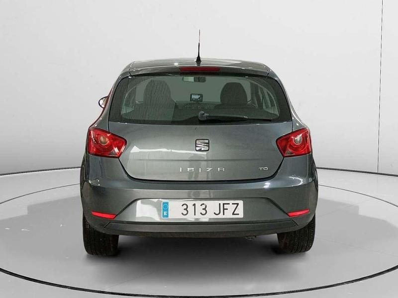 Usado Seat Ibiza I-Tech 91 CV (66 kW) 2015 Gris Utilitario