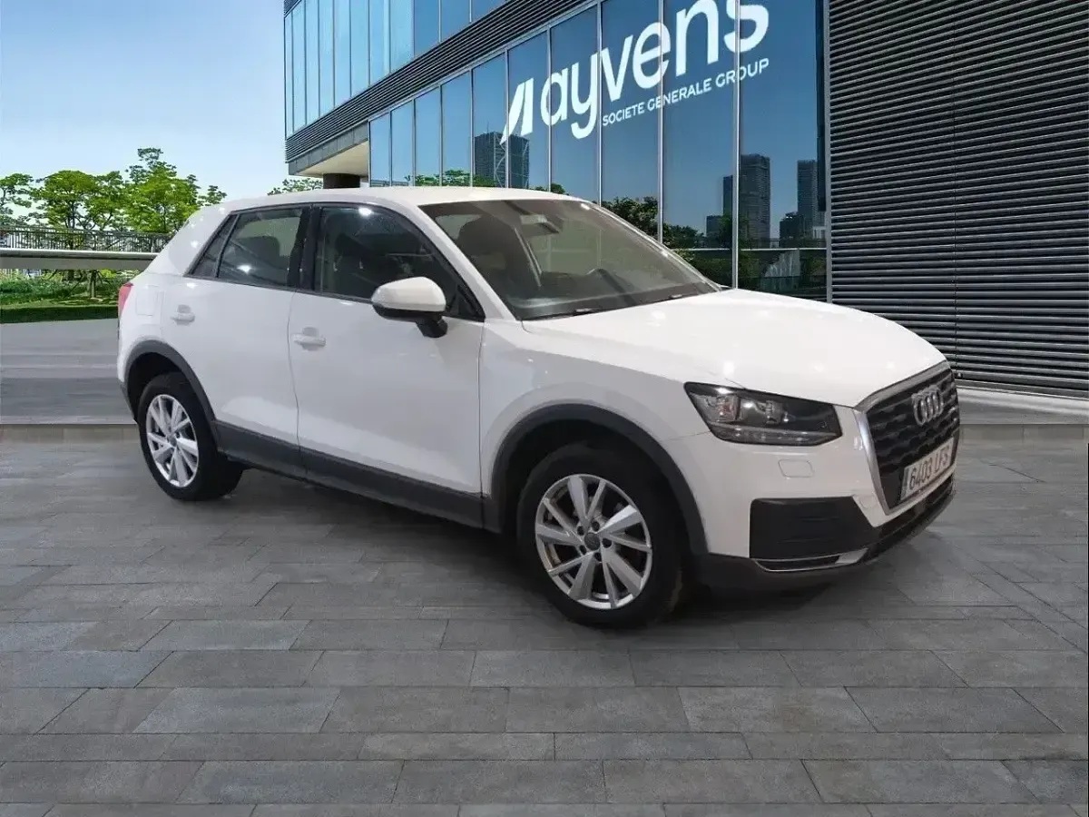 Usado Audi Q2 Advanced Plus 116 CV (85 kW) 2020 Blanco SUV