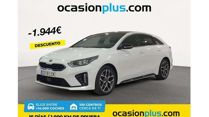 Blanco Usado 2019 Kia ProCeed GT-Line Utilitario | 19.446 € (Un poco caro) - Imagen 1/4