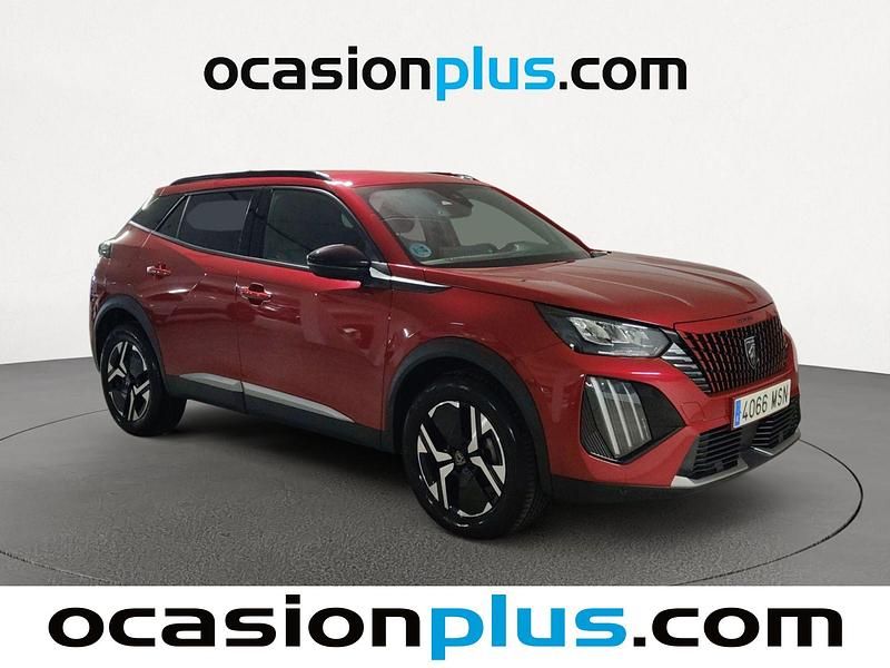 Usado Peugeot 2008 Allure 131 CV (96 kW) 2024 Rojo SUV
