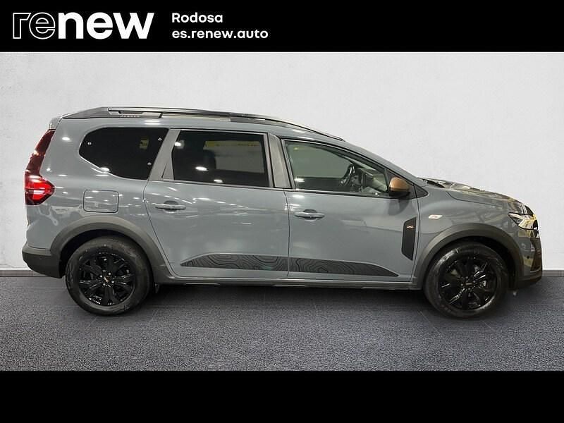 Usado Dacia Jogger Extreme 140 CV (102 kW) 2024 Verde Monovolumen