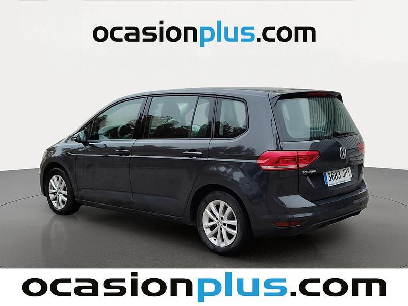 Usado VW Touran Edition 110 CV (80 kW) 2016 Gris Monovolumen