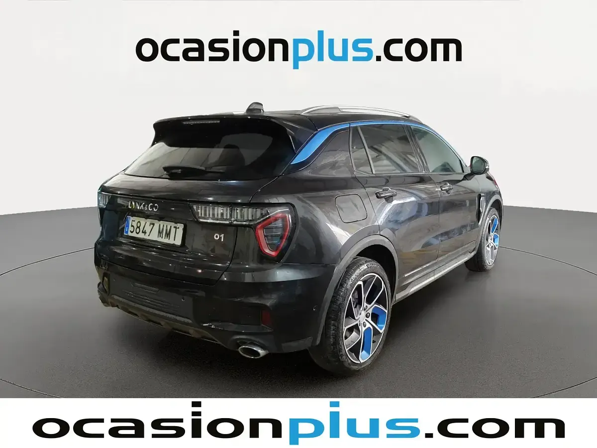 Usado Lynk & Co 01 261 CV (191 kW) 2024 Negro SUV