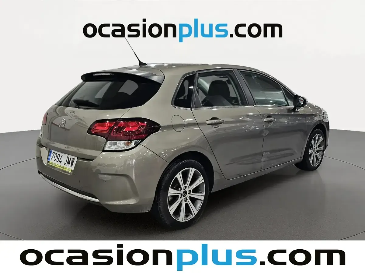 Usado Citroën C4 Feel 120 CV (88 kW) 2016 Gris