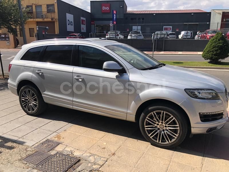 Begagnad Audi Q7 240 HK (176 kW) 2011 Grå SUV