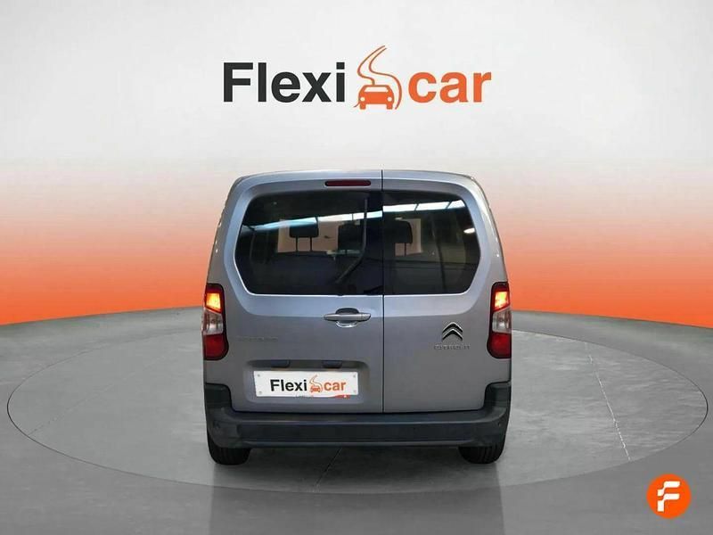 Usado Citroën Berlingo Feel 110 CV (80 kW) 2019 Gris Monovolumen