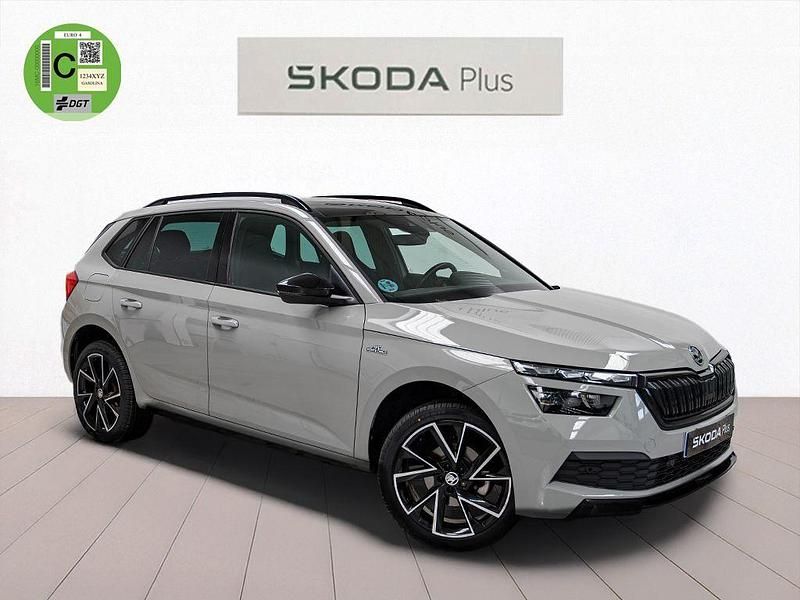 Gris Usado 2021 Skoda Kamiq Monte Carlo SUV | 21.990 € (Un poco caro) - Imagen 1/4