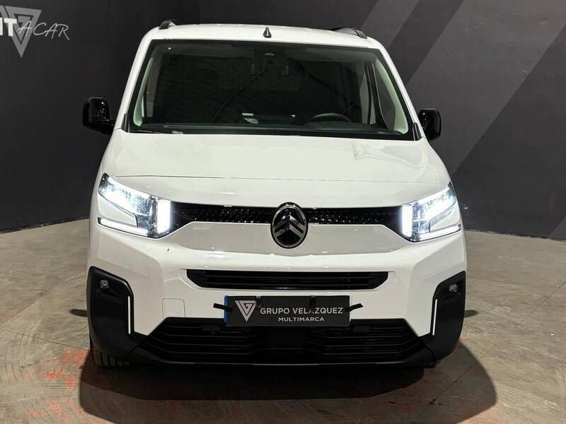Usado Citroën Berlingo 102 CV (75 kW) 2024 Blanco Monovolumen
