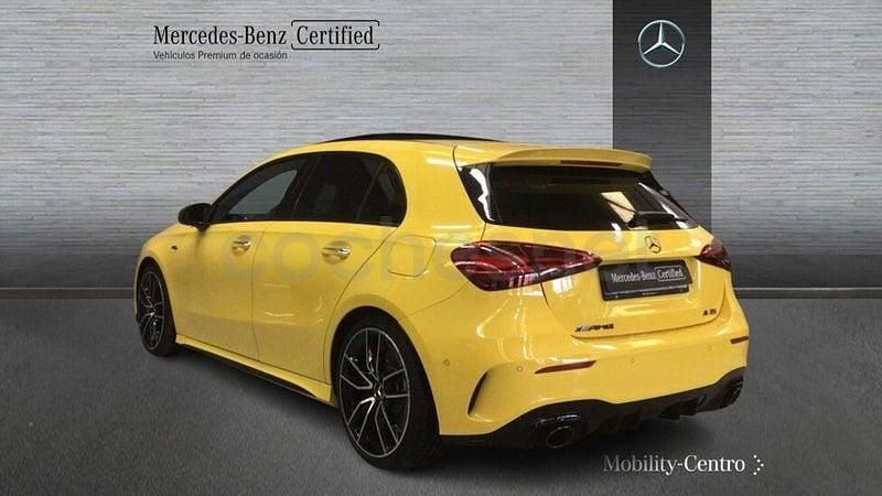 Usado Mercedes A35 AMG AMG 306 CV (225 kW) 2024 Amarillo sol Berlina