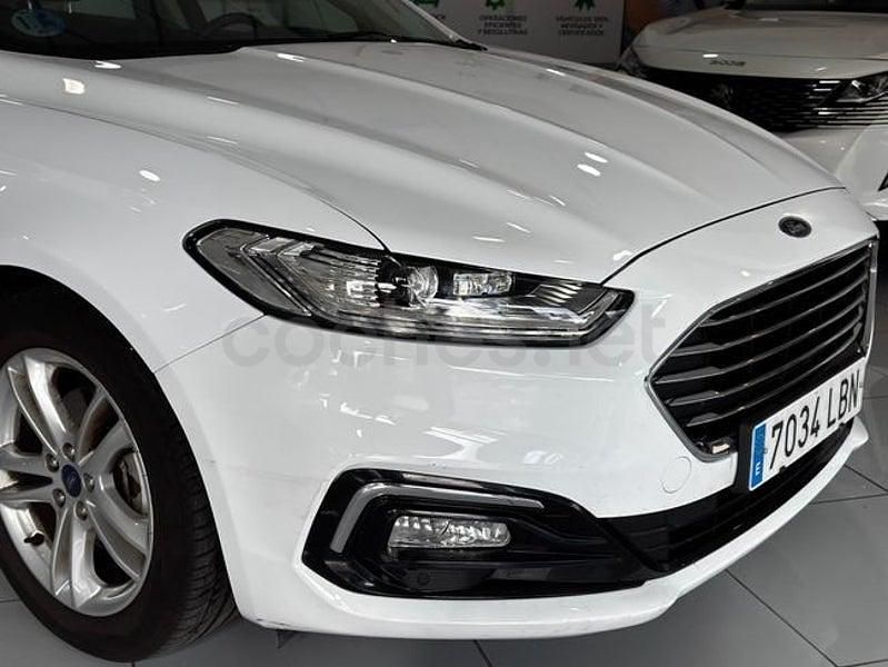 Usado Ford Mondeo Titanium 165 CV (121 kW) 2019 Blanco Berlina