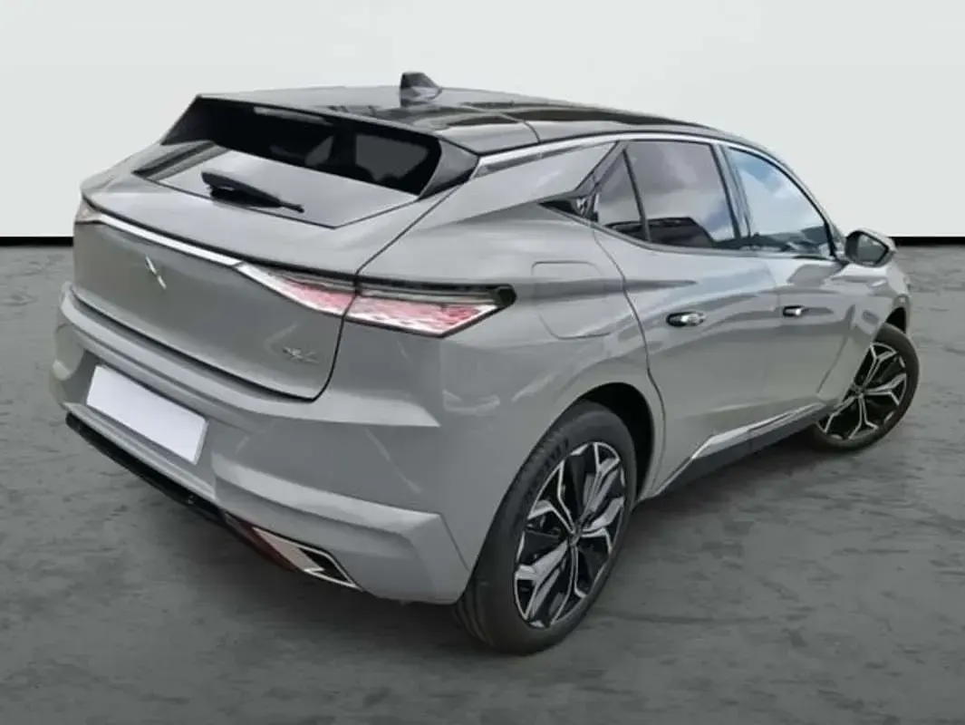Usado DS Automobiles DS4 Rivoli 131 CV (96 kW) 2025 Gris SUV