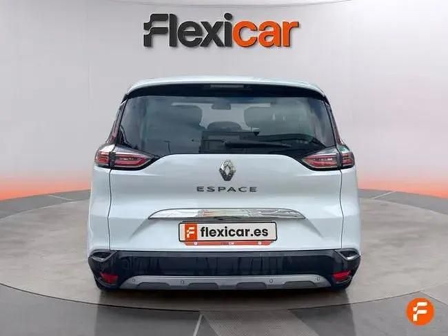 Usado Renault Espace Initiale Paris 160 CV (117 kW) 2017 Blanco Monovolumen