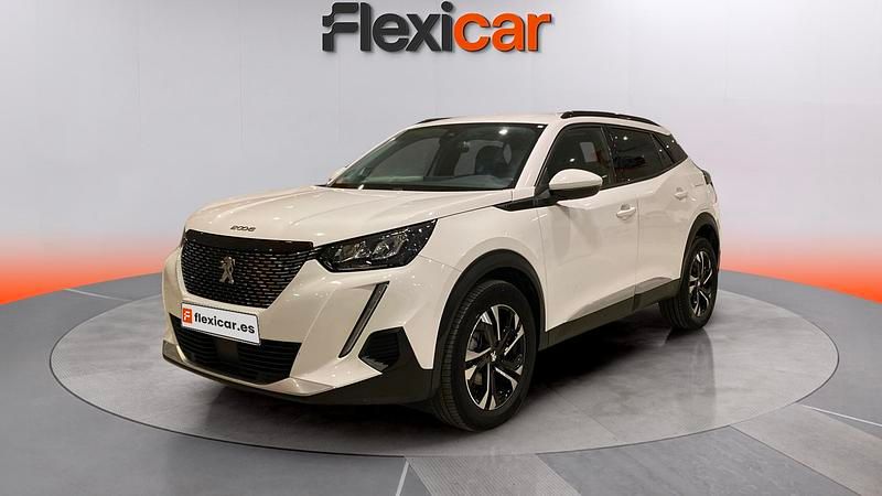 Usado Peugeot 2008 Allure 110 CV (80 kW) 2021 Blanco SUV