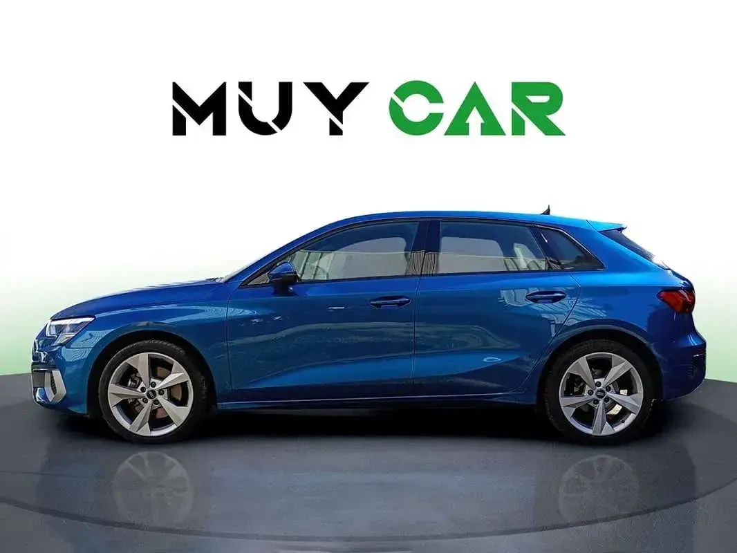 Usado Audi A3 Sportback Advanced 116 CV (85 kW) 2021 Azul Utilitario