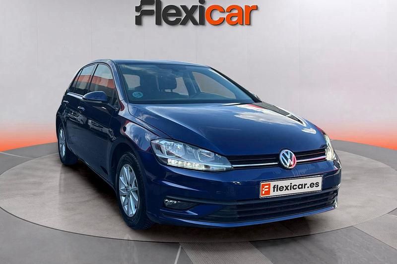 Azul Usado 2020 VW Golf Advance Berlina | 15.590 € (Precio justo) - Imagen 1/4