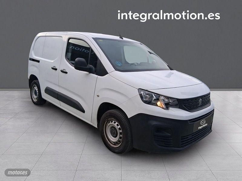 Usado Peugeot Partner 75 CV (55 kW) 2020 Blanco Monovolumen