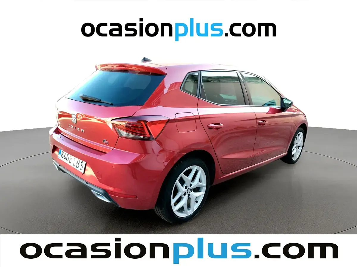 Usado Seat Ibiza FR 90 CV (66 kW) 2019 Rojo Utilitario