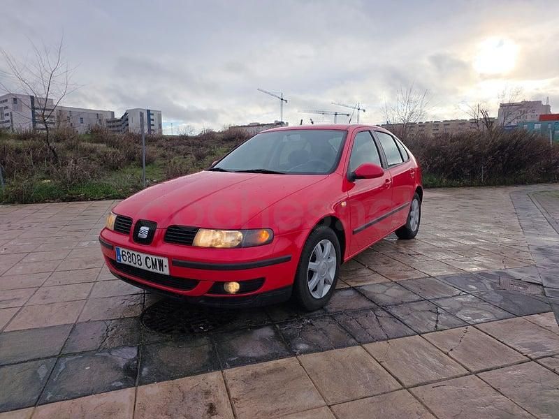 Rojo Usado 2003 Seat Leon Berlina | 2990 € (Precio justo) - Imagen 1/4