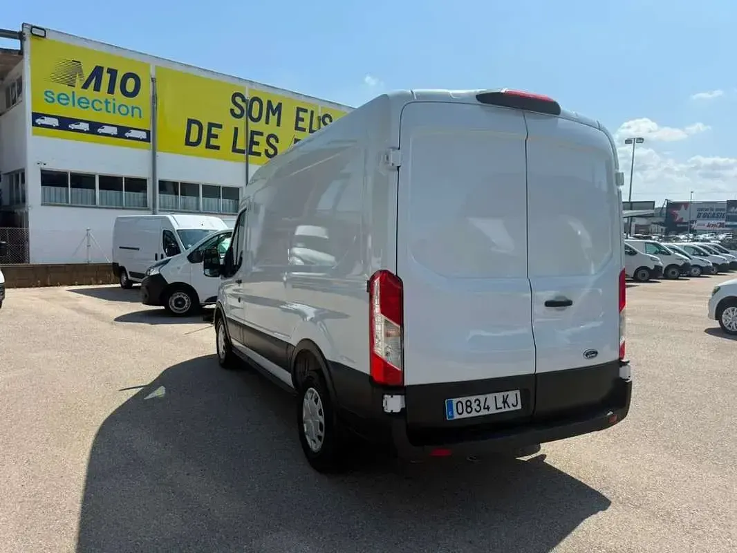 Usado Ford Transit Trend 129 CV (94 kW) 2020 Blanco Van