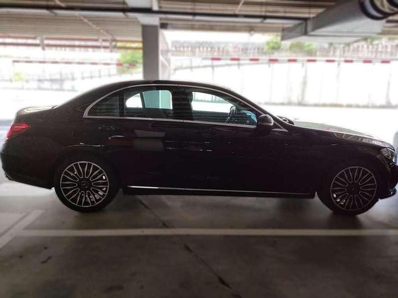 Usado Mercedes C300 245 CV (180 kW) 2017 Negro Berlina