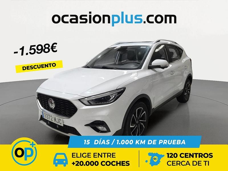 Usado MG ZS Luxury 111 CV (81 kW) 2023 Blanco SUV