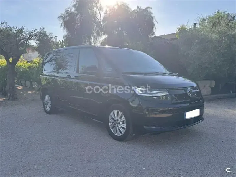 Usado VW Multivan 218 CV (160 kW) 2024 Negro Monovolumen