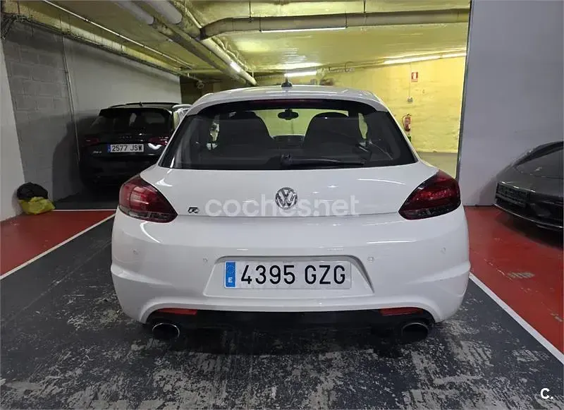 Usado VW Scirocco R 265 CV (194 kW) 2010 Blanco Coupe