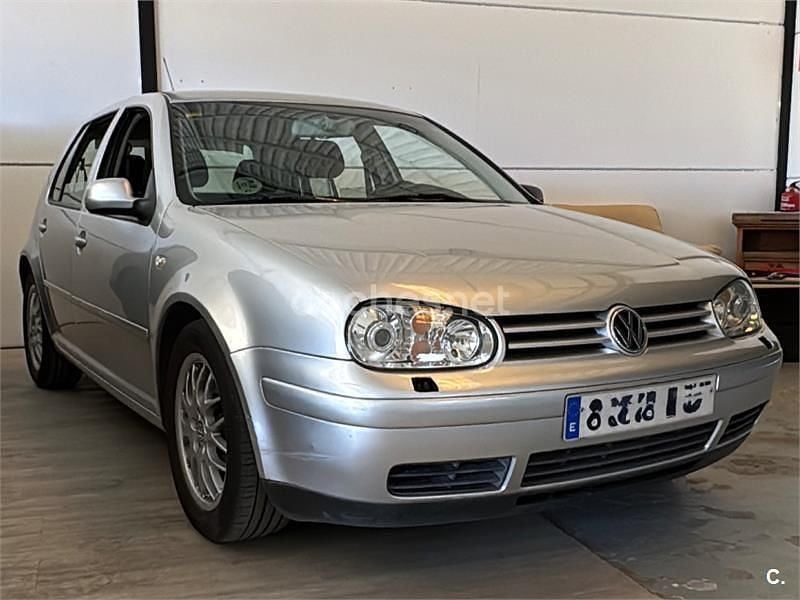 Gris / plata Usado 2002 VW Golf IV GTI Berlina | 6400 € (Precio justo) - Imagen 1/4