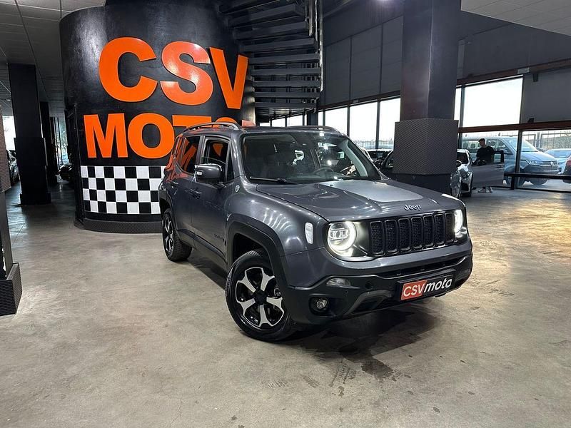 Usado Jeep Renegade Trailhawk 242 CV (177 kW) 2021 Gris SUV