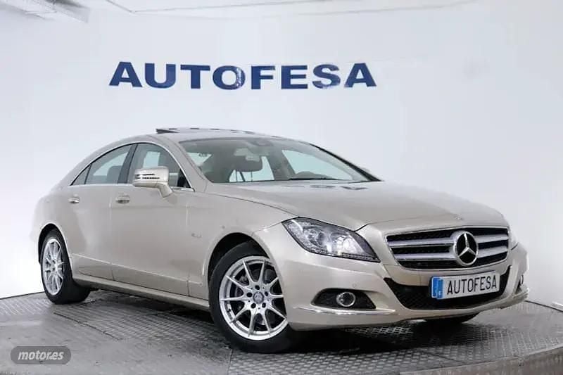 Usado Mercedes CLS350 258 CV (189 kW) 2011 Oro Berlina