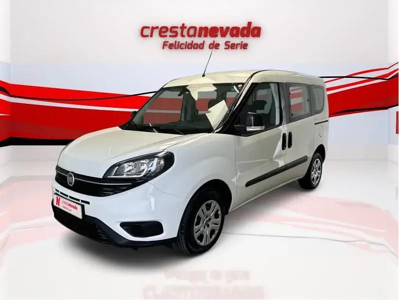 Usado Fiat Doblò 105 CV (77 kW) 2021 Monovolumen