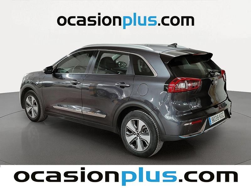 Usado Kia Niro 141 CV (103 kW) 2017 Gris SUV
