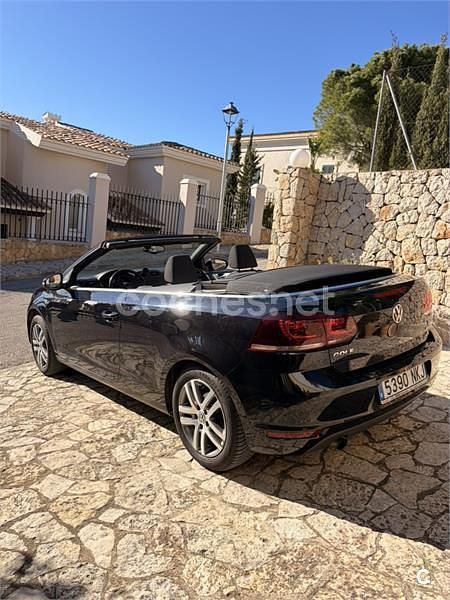 Usado VW Golf Cabriolet 105 CV (77 kW) 2012 Negro Descapotable