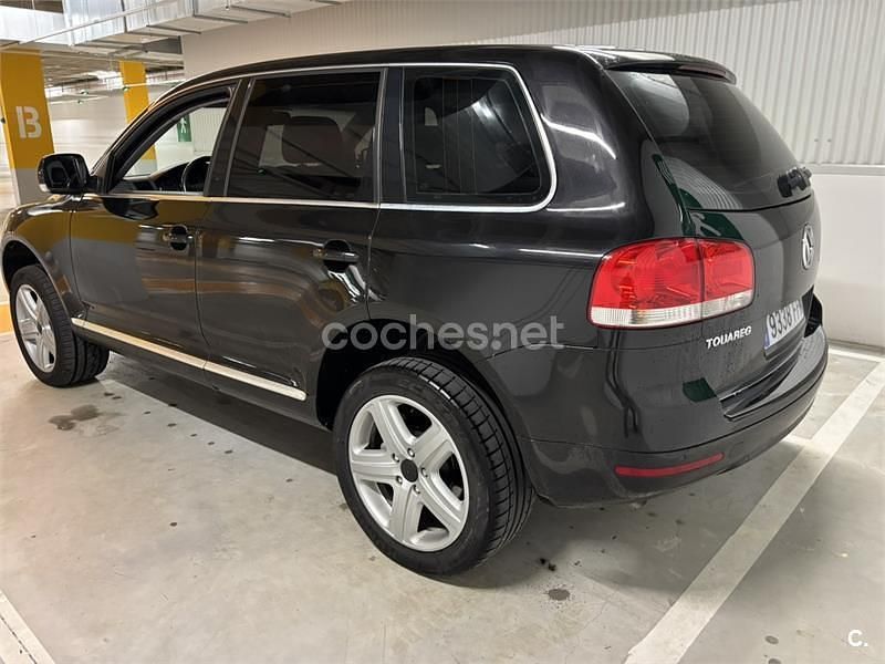 Negro Usado 2006 VW Touareg SUV | 9500 € (Precio justo) - Imagen 1/4